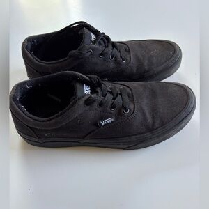 Vans Classic Black Canvas Shoes. Kids 3.5
